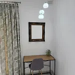 Апартаменты Cozy 2 Bedroom Steps To Seafront Gzira