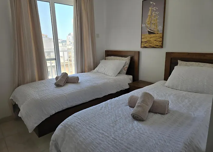 Cozy 2 Bedroom Steps To Seafront Lägenhet *